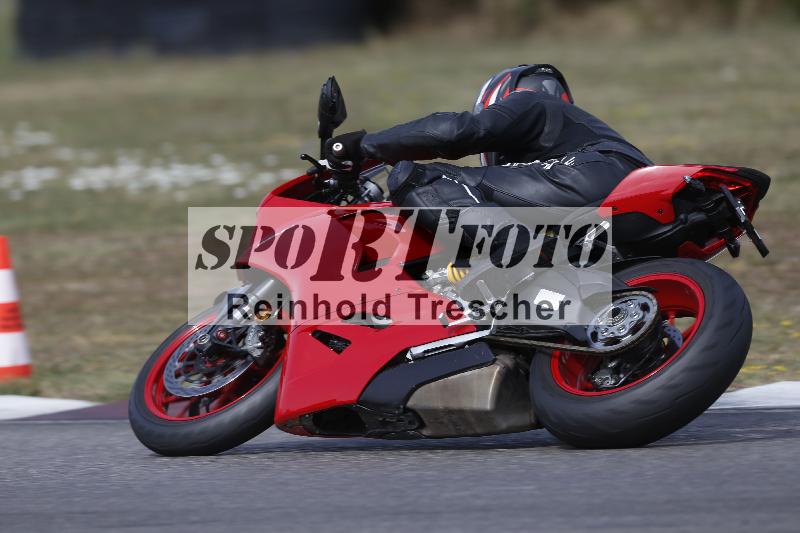 /37 09.08.2026  Pluess Motosport ADR/Einsteiger/8